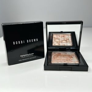 NIB Bobbi Brown Highlighting Powder in Peach Glow